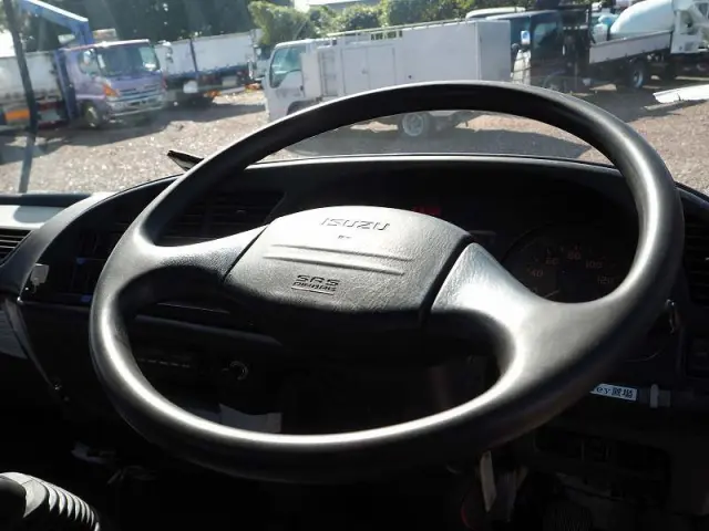 いすゞ フォワード ADG-FRR90J3S(2WD)の写真47