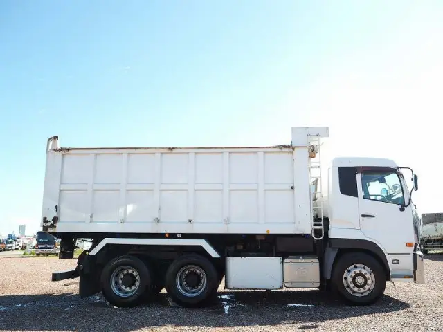 UD クオン LDG-CW5XL(6x4)の写真11