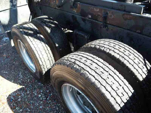 UD クオン LDG-CW5XL(6x4)の写真21