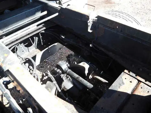 UD クオン LDG-CW5XL(6x4)の写真24