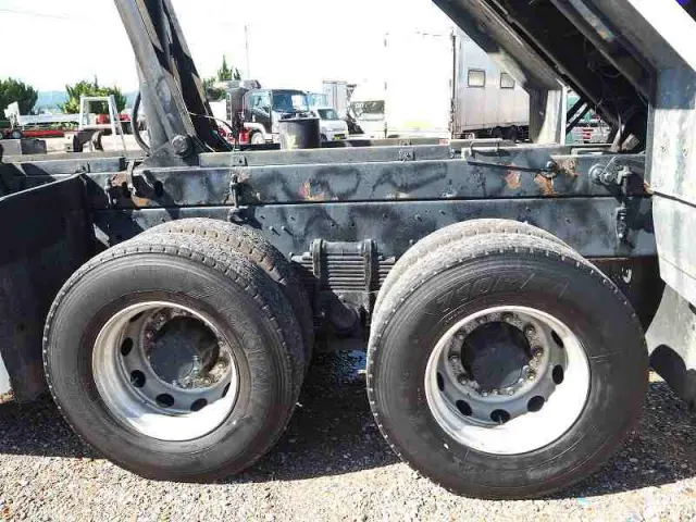 UD クオン LDG-CW5XL(6x4)の写真30