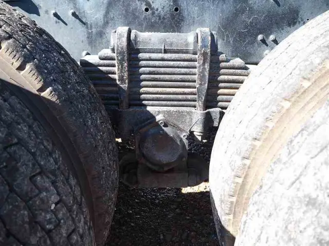 UD クオン LDG-CW5XL(6x4)の写真32