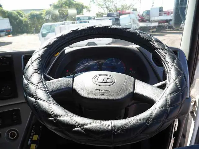 UD クオン LDG-CW5XL(6x4)の写真50