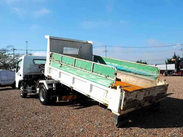 三菱 キャンター 2PG-FEBM0(2WD)の写真3