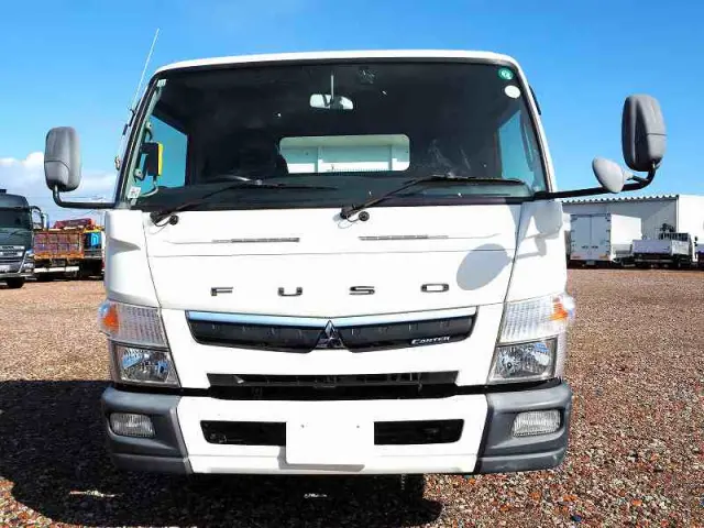 三菱 キャンター 2PG-FEBM0(2WD)の写真8