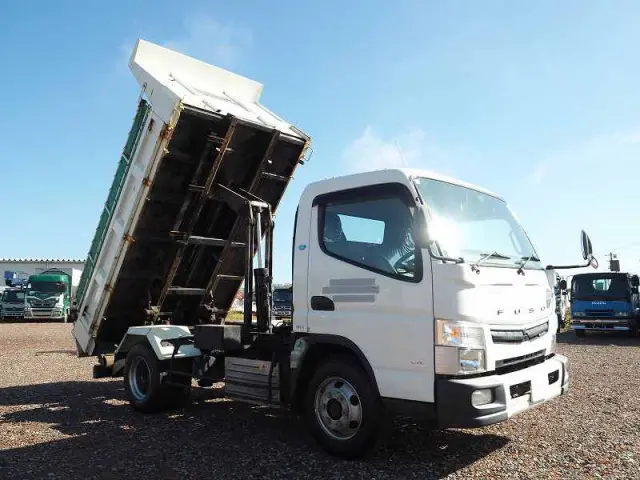 三菱 キャンター 2PG-FEBM0(2WD)の写真23