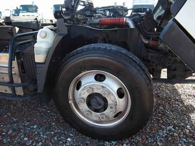 三菱 キャンター 2PG-FEBM0(2WD)の写真25