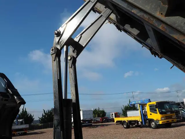 三菱 キャンター 2PG-FEBM0(2WD)の写真36