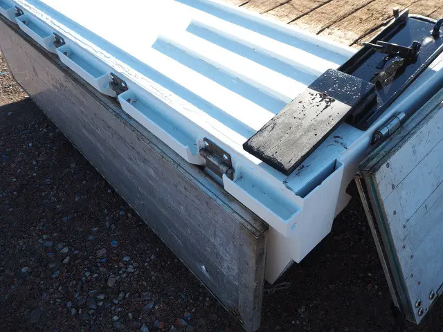 いすゞ フォワード QKG-FVZ34U2(6x4)の写真12