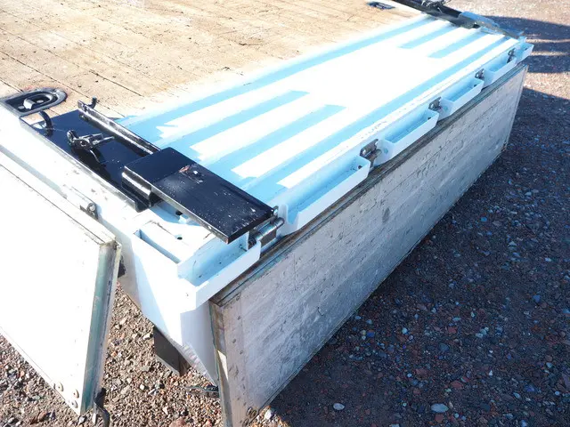 いすゞ フォワード QKG-FVZ34U2(6x4)の写真13