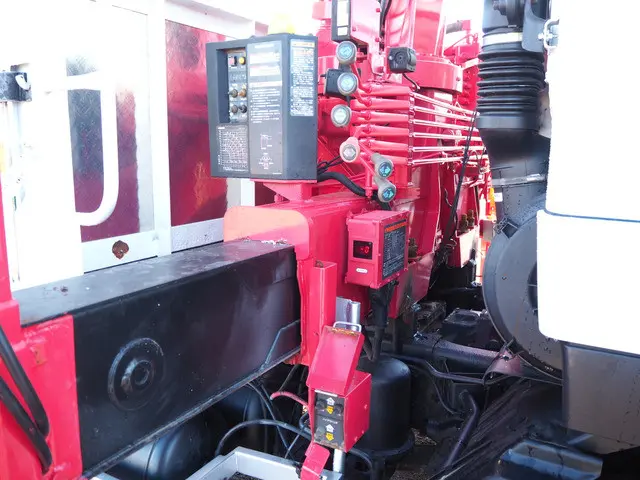 いすゞ フォワード QKG-FVZ34U2(6x4)の写真15