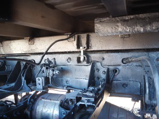 いすゞ フォワード QKG-FVZ34U2(6x4)の写真25