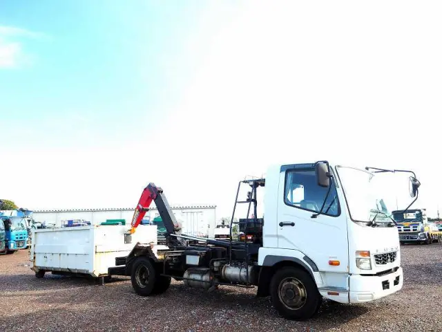 三菱 ファイター 2KG-FK71F(2WD)の写真7