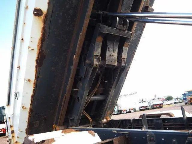 三菱 ファイター 2KG-FK71F(2WD)の写真28