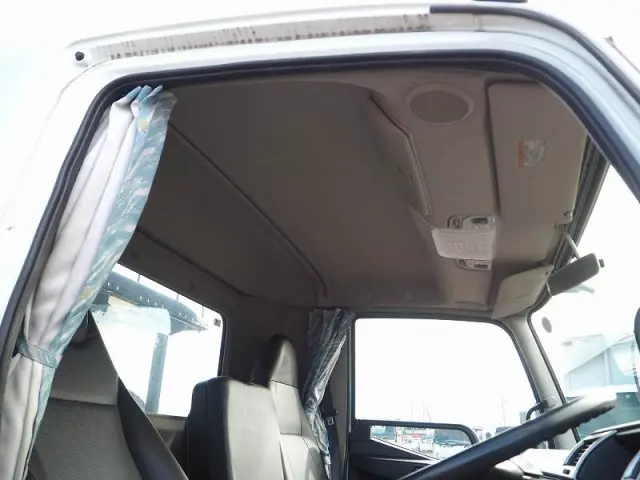 三菱 ファイター 2KG-FK71F(2WD)の写真44