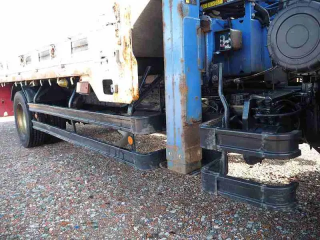 日野 レンジャー BDG-FE7JKWA(2WD)の写真34