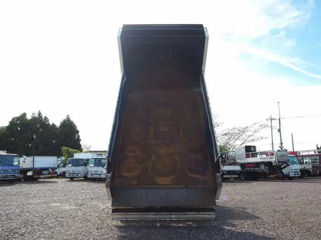 いすゞ フォワード SKG-FRR90S1(2WD)の写真12