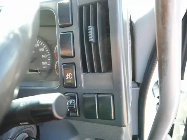 いすゞ フォワード SKG-FRR90S1(2WD)の写真49