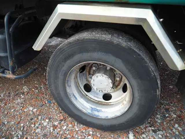 いすゞ フォワード TKG-FRR90S2(2WD)の写真35