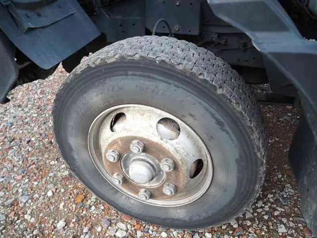 いすゞ フォワード TKG-FRR90S2(2WD)の写真38