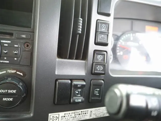 いすゞ フォワード TKG-FRR90S2(2WD)の写真50