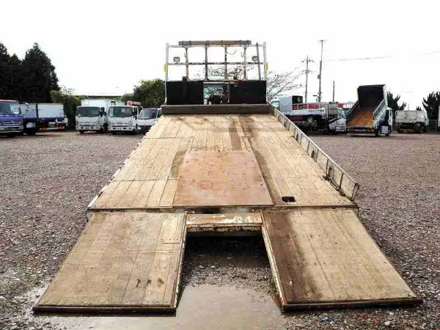 三菱 ファイター KL-FQ61FK(6x4)の写真4