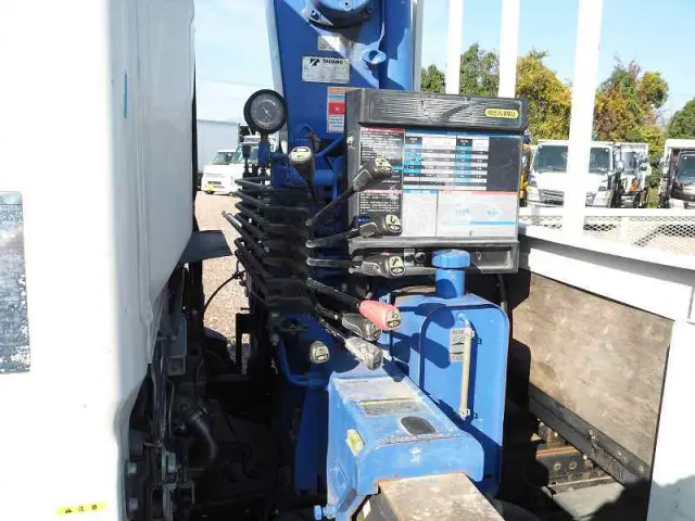 三菱 キャンター TPG-FEB80(2WD)の写真15