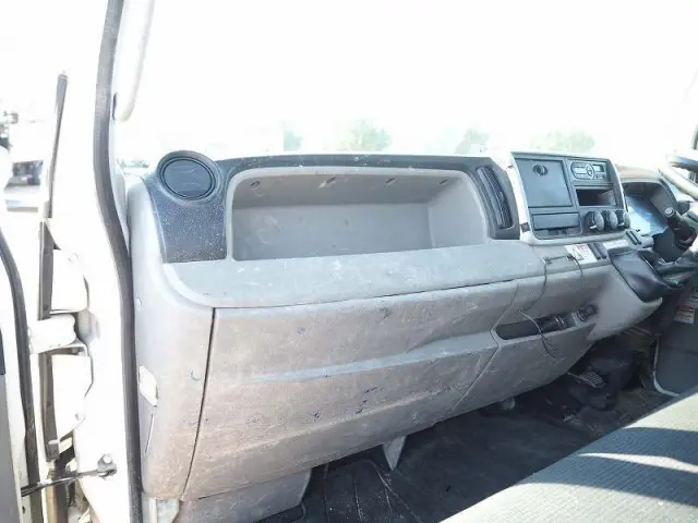 三菱 キャンター TPG-FEB80(2WD)の写真42