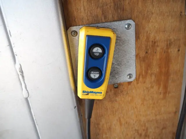 日産 アトラス SKG-TZ2F24(2WD)の写真9