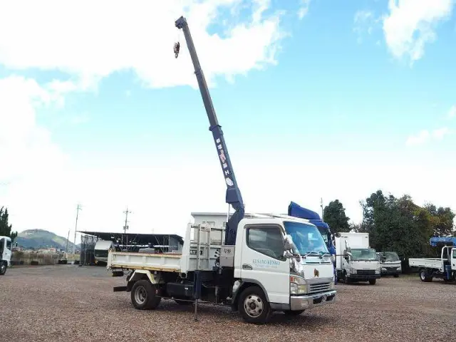 三菱 キャンター KK-FE82EEV(2WD)の写真11