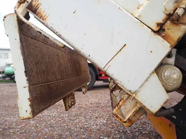 三菱 キャンター KK-FE82EEV(2WD)の写真33