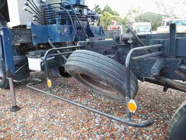 三菱 キャンター KK-FE82EEV(2WD)の写真37