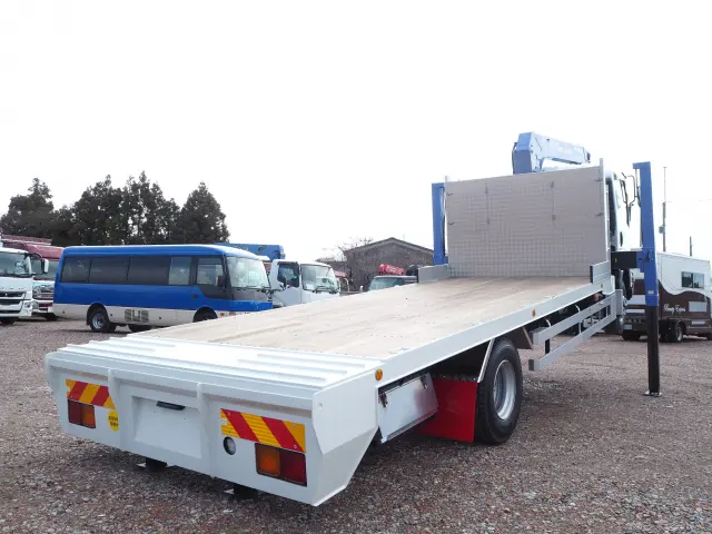 いすゞ フォワード SPG-FSR90S2(2WD)の写真5