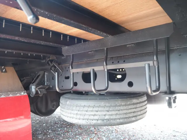 いすゞ フォワード SPG-FSR90S2(2WD)の写真33