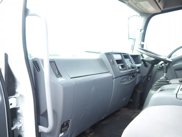 いすゞ フォワード SPG-FSR90S2(2WD)の写真44