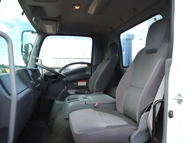 いすゞ フォワード SPG-FSR90S2(2WD)の写真45