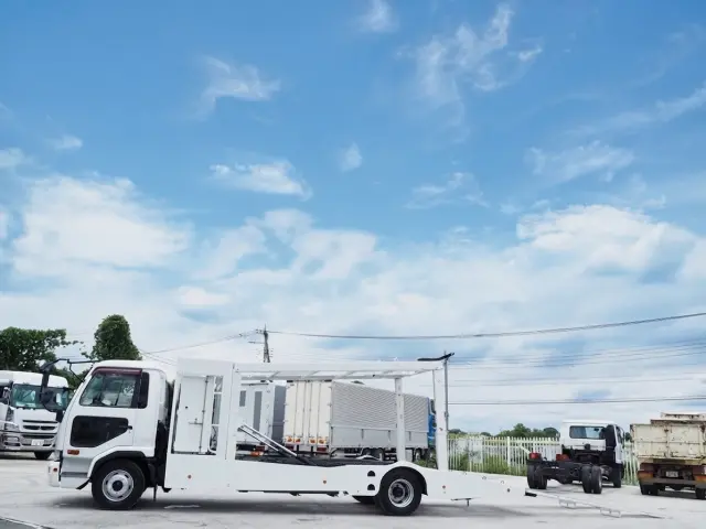 UD コンドル BDG-MK35C(2WD)の写真2