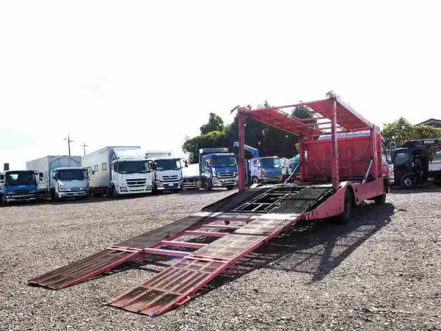 ＵＤ コンドル BDG-MK35C(2WD)の写真5