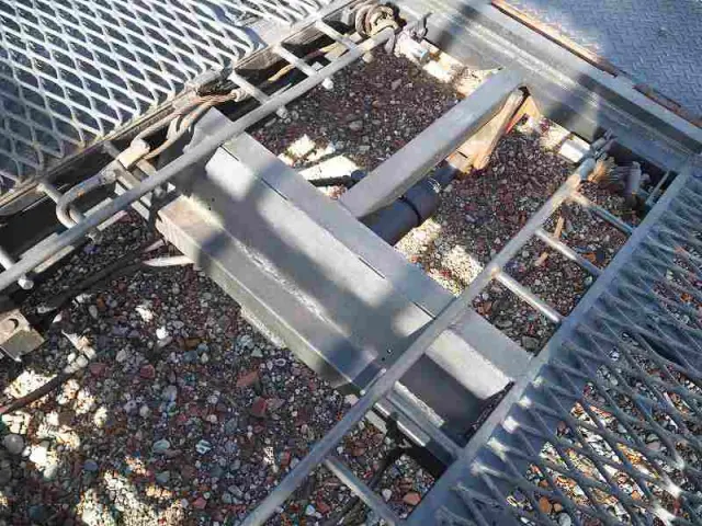 ＵＤ コンドル BDG-MK35C(2WD)の写真15