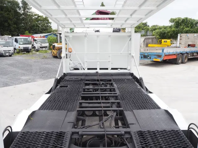 UD コンドル BDG-MK35C(2WD)の写真21