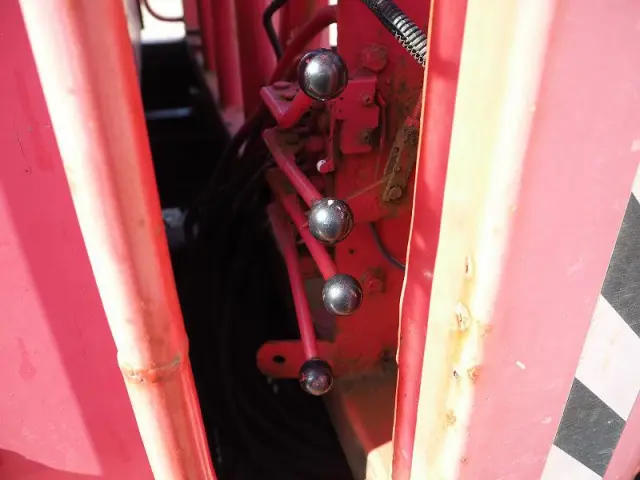 ＵＤ コンドル BDG-MK35C(2WD)の写真22