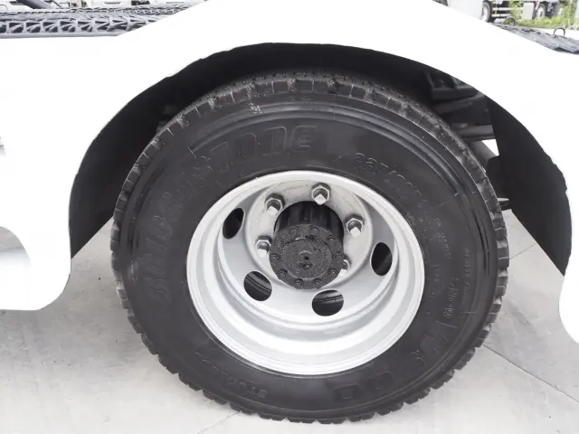 UD コンドル BDG-MK35C(2WD)の写真30