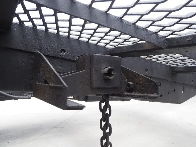 UD コンドル BDG-MK35C(2WD)の写真40
