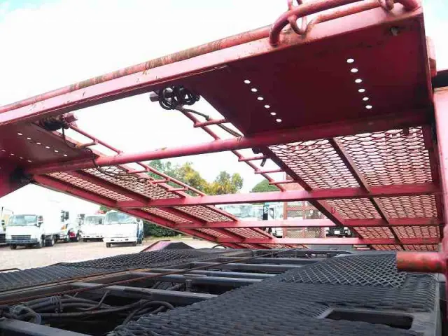 ＵＤ コンドル BDG-MK35C(2WD)の写真43