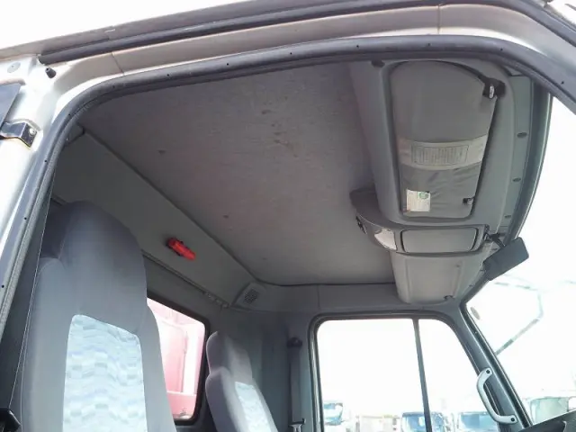 ＵＤ コンドル BDG-MK35C(2WD)の写真46