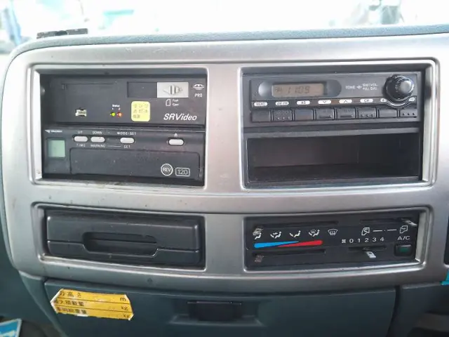 ＵＤ コンドル BDG-MK35C(2WD)の写真48