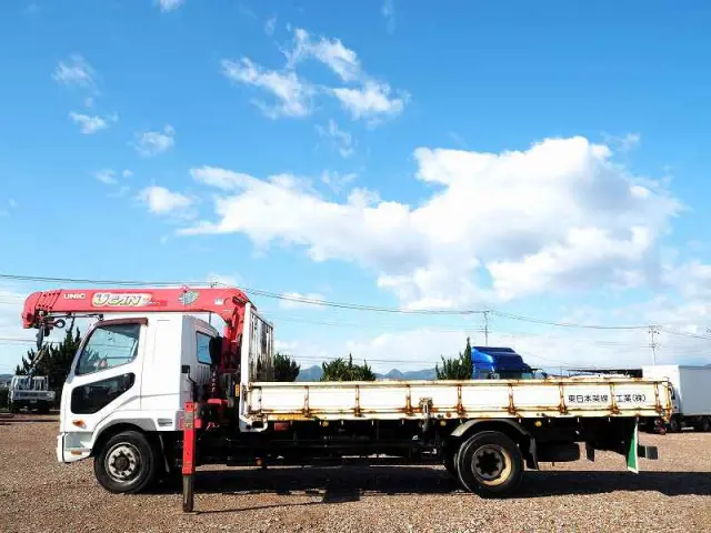 三菱 ファイター QKG-FK62FZ(2WD)の写真2