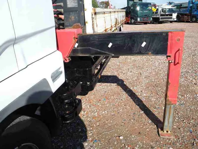 三菱 ファイター QKG-FK62FZ(2WD)の写真13