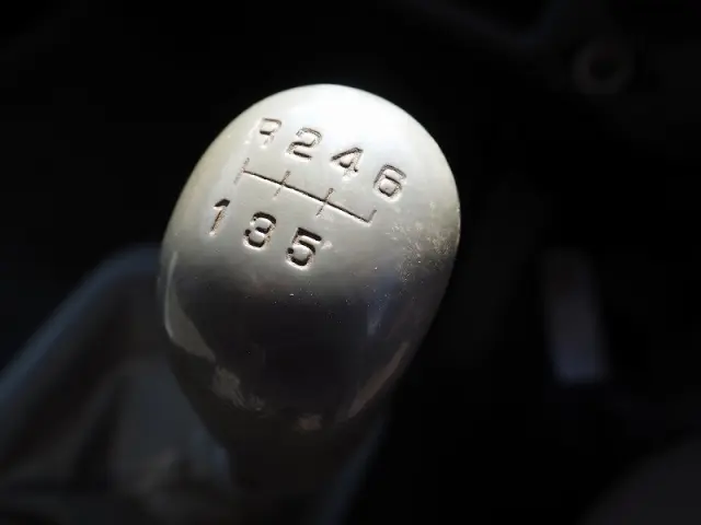 三菱 ファイター QKG-FK62FZ(2WD)の写真47