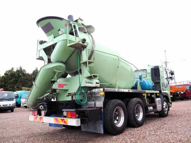 日野 プロフィア QPG-FS1AKDA(6x4)の写真5